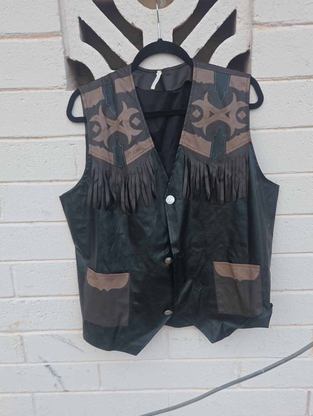 Men's leather vest with fringe